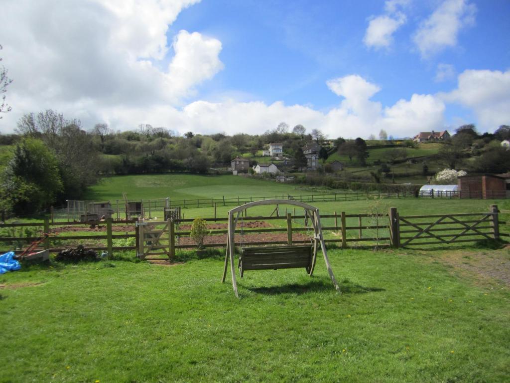Blagdon School Farm Bed & Breakfast エクステリア 写真